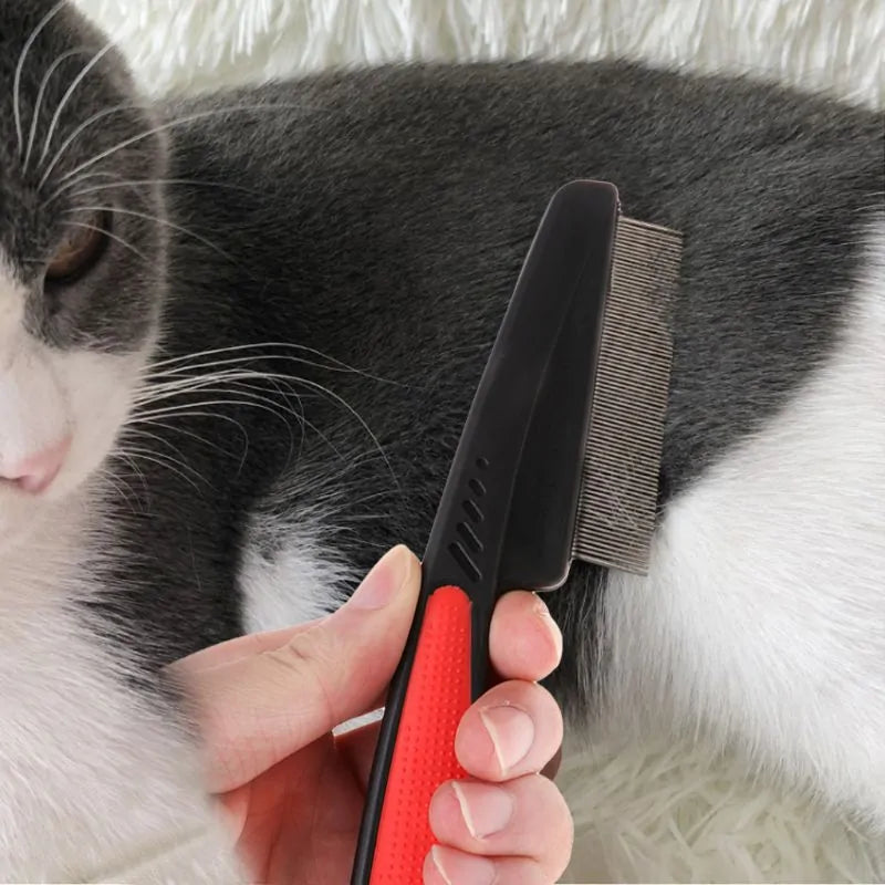 Discover the best pet flea comb at Scooby Mart. Our stainless steel grooming comb removes shedding hair, detangles knots, and eliminates fleas and lice, keeping your pet healthy and comfortable.